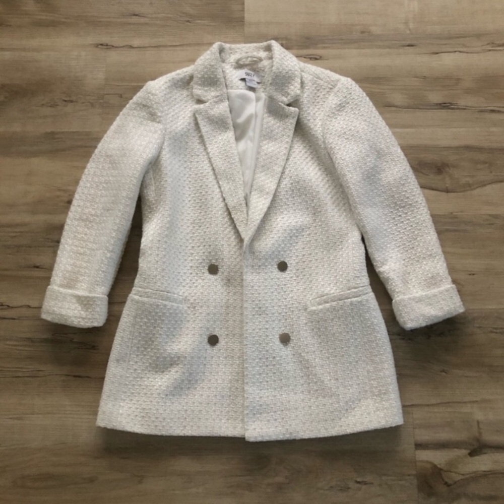 Suzy Shier Textured White Blazer Coat - Picture 4 of 8